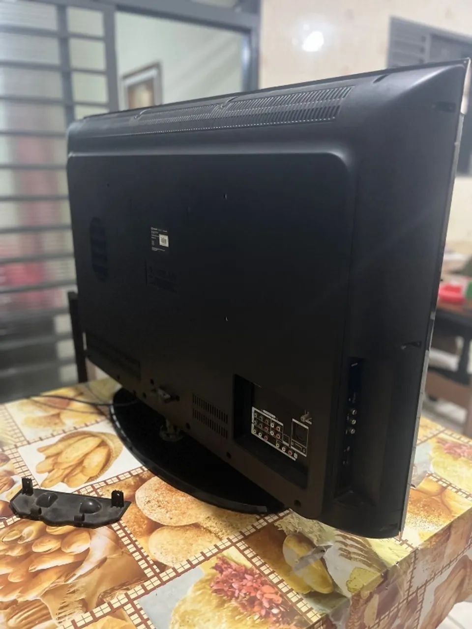 TV BUSTER 42 POLEGADAS - ANTIGA64168597400579123