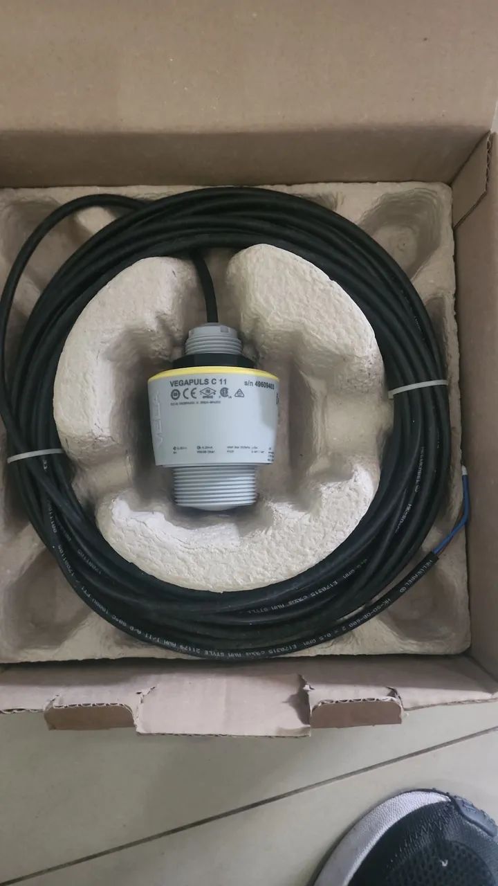 01 Clp Sndr + 01 IHM 7"+ 02 C11<br>01 Ihm  Schneider<br>2 sensor nível ultrasonic<br>Pelo que vi aí - Foto 3
