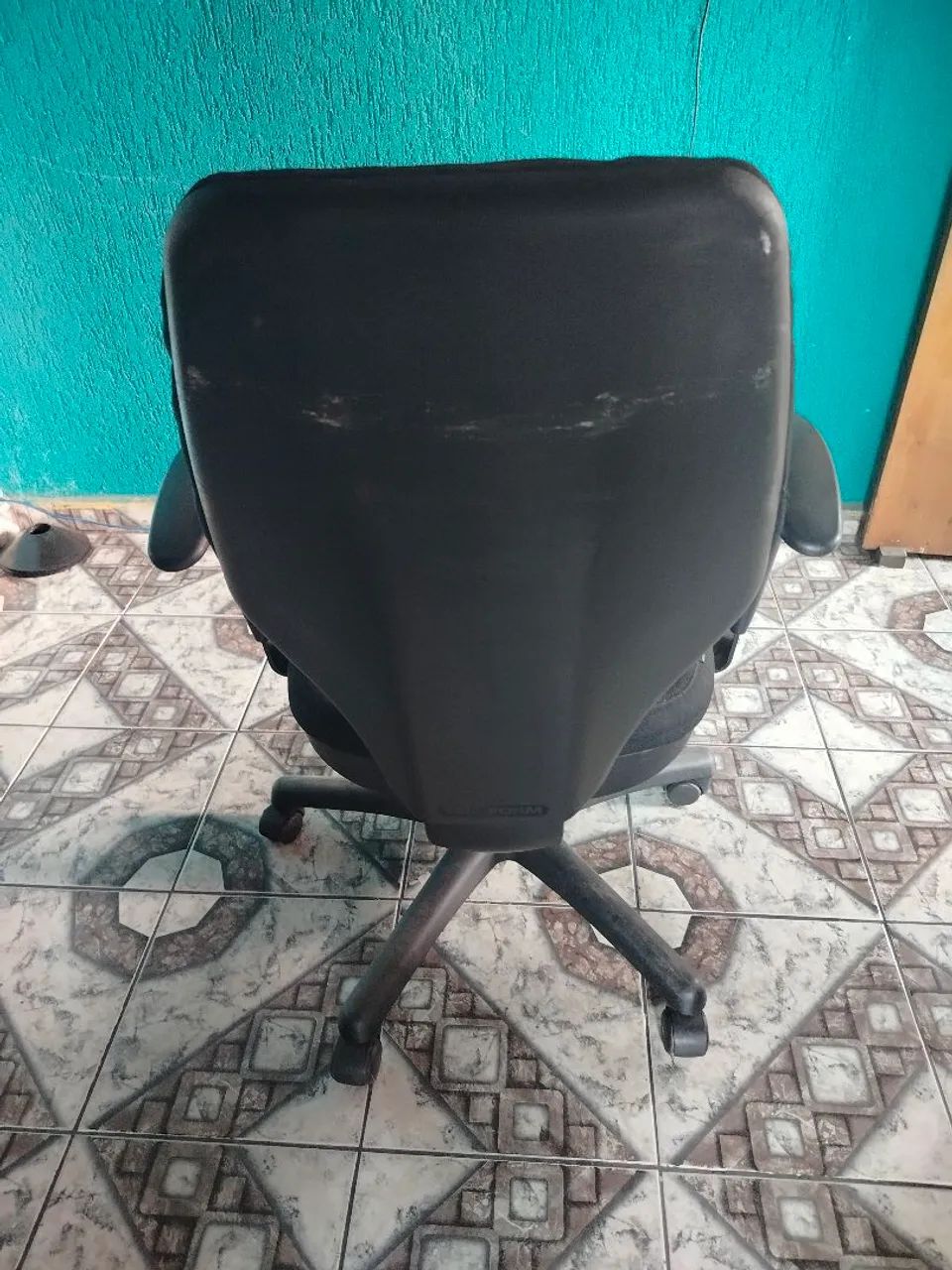 Cadeira para escritório e outras finalidades - Foto 3