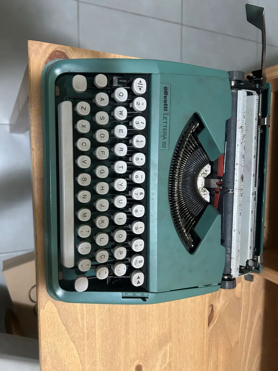 Máquina escrever Olivetti - Retro - Foto 5