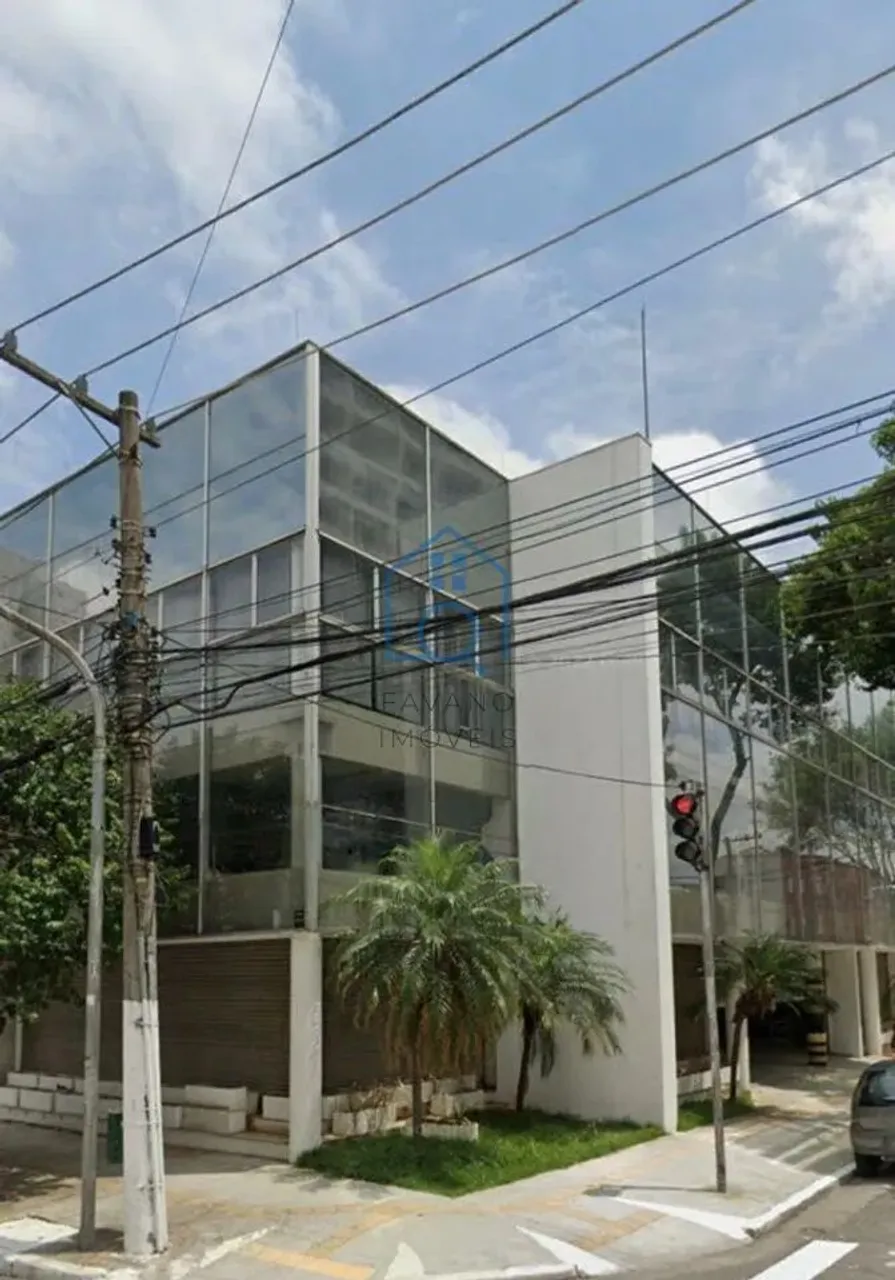 Prédio Comercial. 1026 m² para Alugar na Lapa