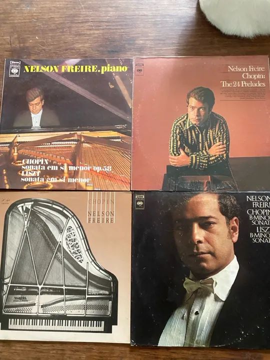 Coleção de discos de vinil do pianista Nelson Freire
