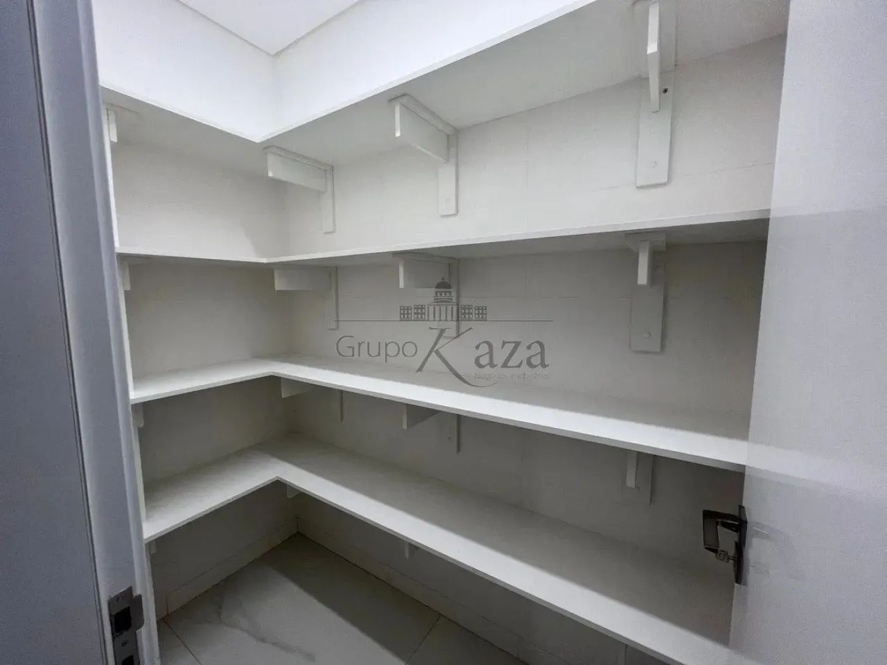 Oportunidade - Casa em Condomínio - Residencial Monte Carlo - Urbanova - 4 Dormitórios - 3 - Foto 5