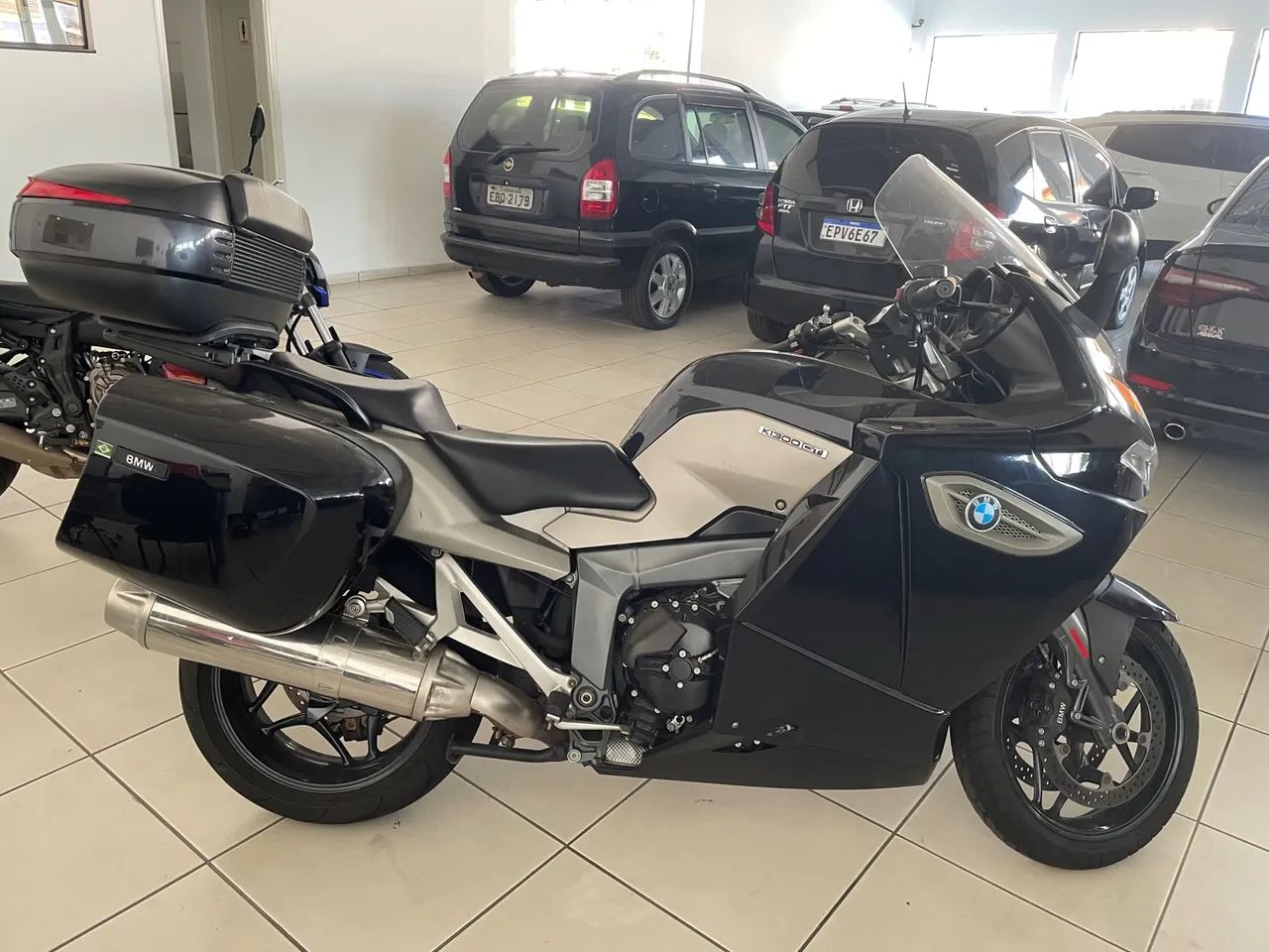 BMW K1300 GT - Sport Touring de Alto Desempenho - Foto 2