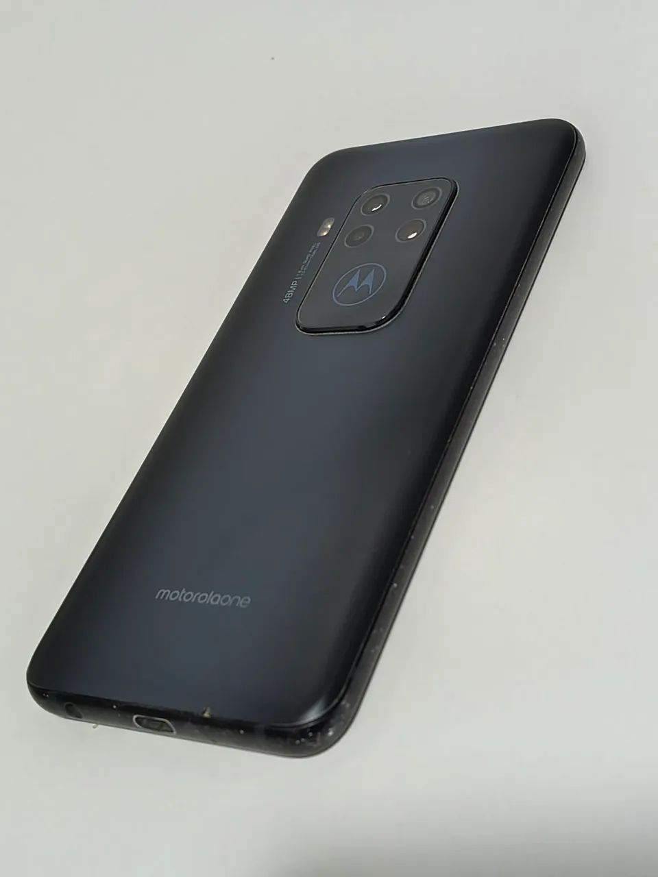 Motorola One Zoom - tela trincada - Foto 4