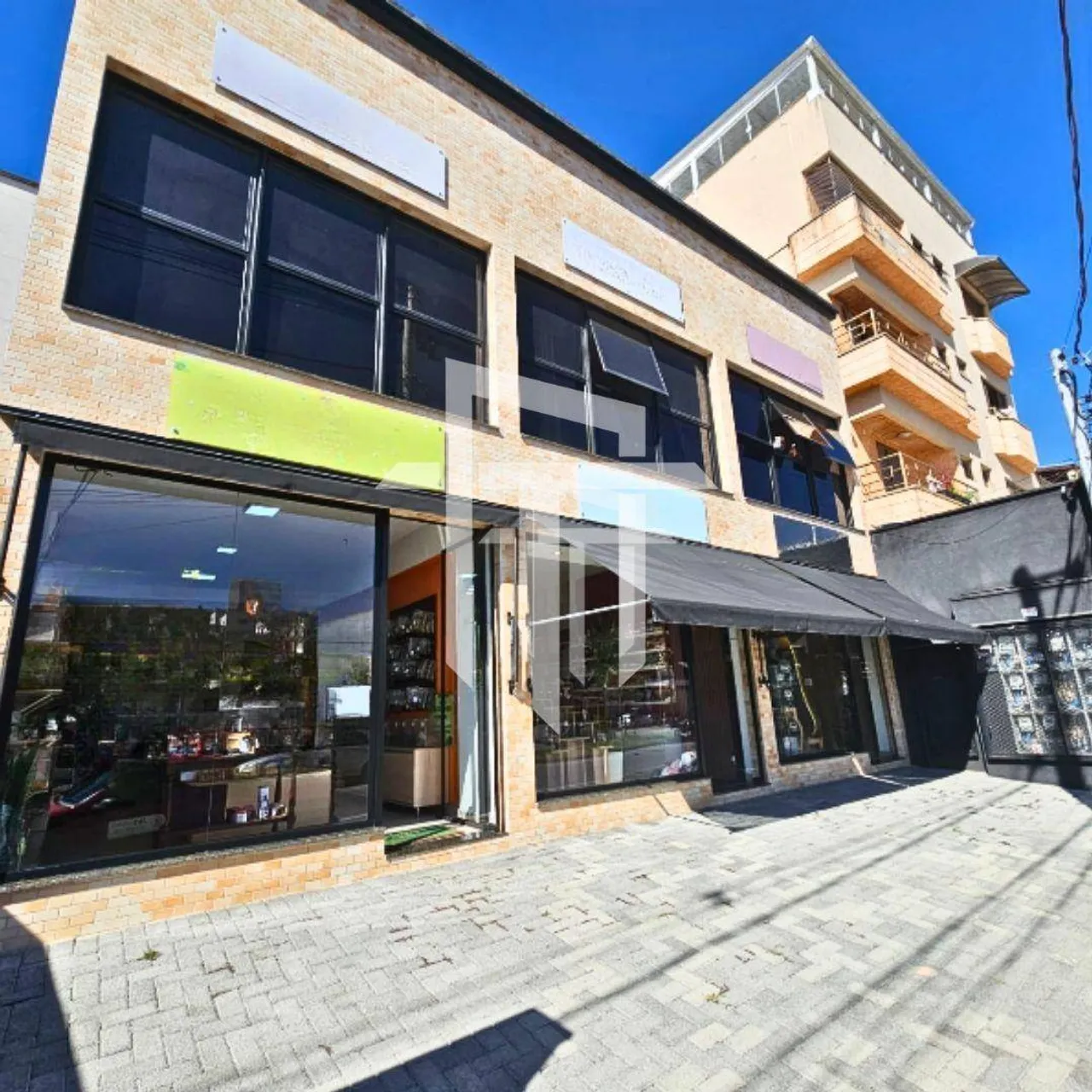 Sala para alugar, 28 m² por R$ 1.200,00/mês - Jardim Country Club - Poços de Caldas/MG