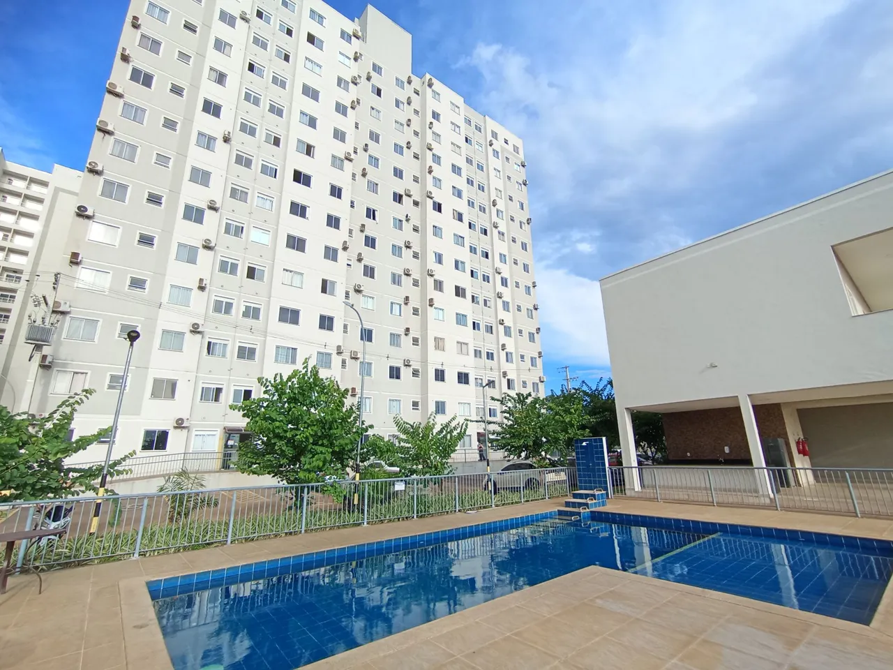 Ótimo apartamento 2 quartos na 105 norte p locação