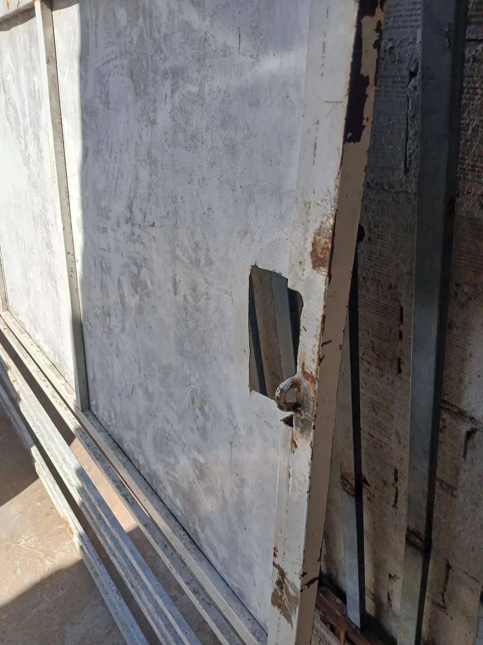 Portão de aço para garagem - Foto 6