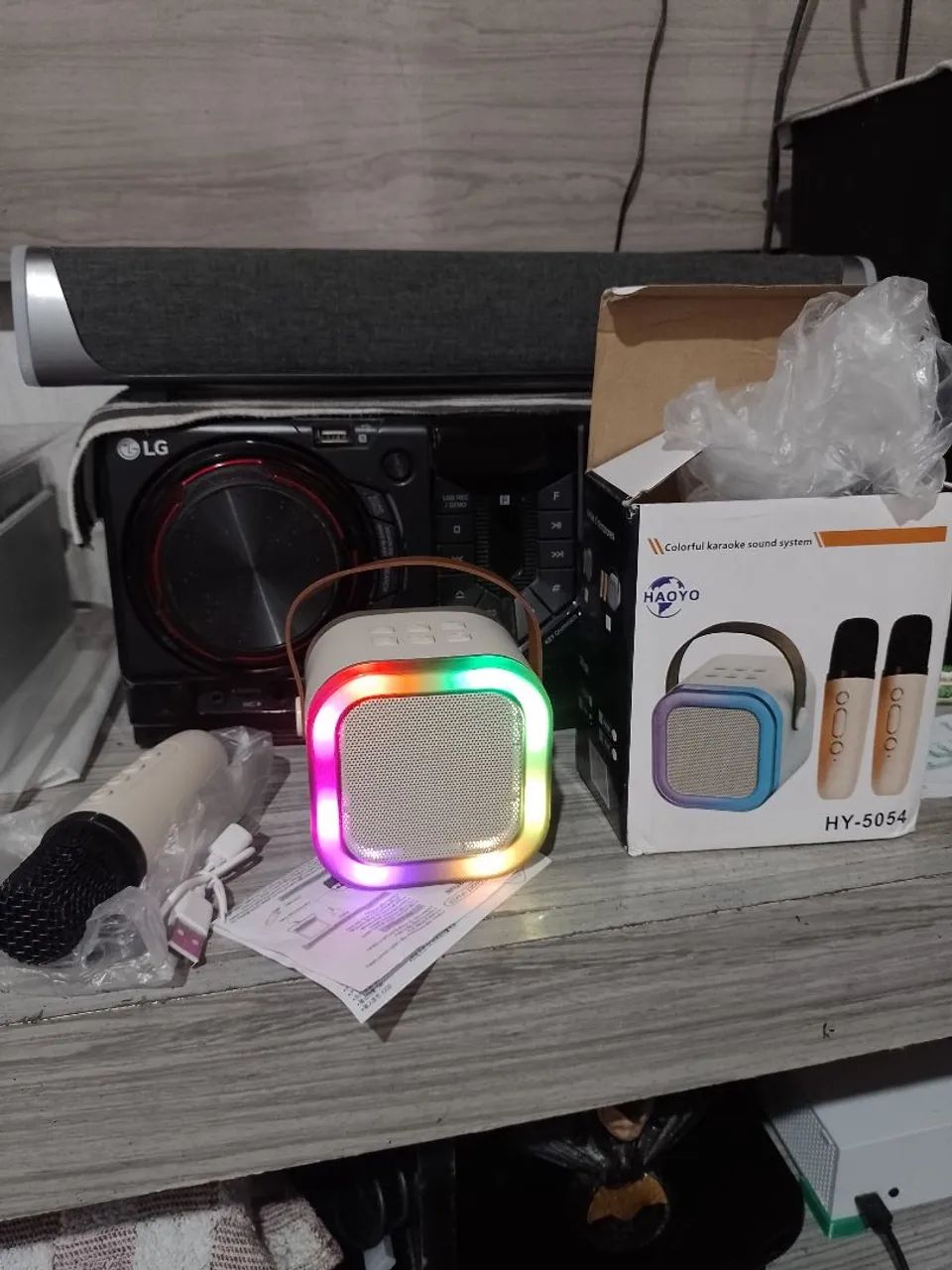 Caixa de som , karaokê RGB 