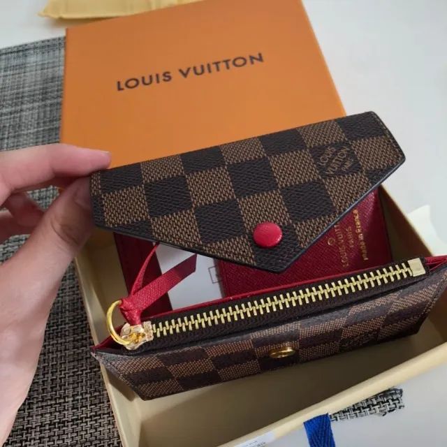Carteira Louis Vuitton Victorine Red