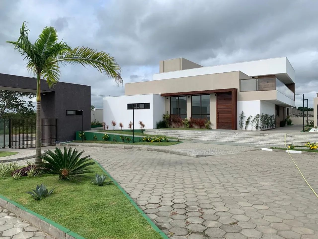 Vendo lote Condomínio ouro fino