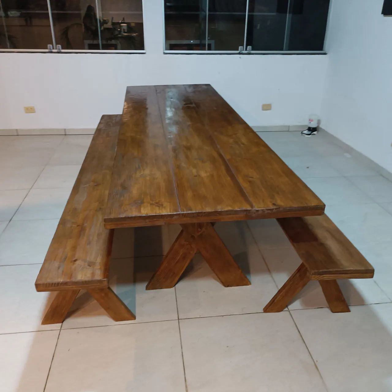 Mesa nova rústica para área de churrasco área gourmet 