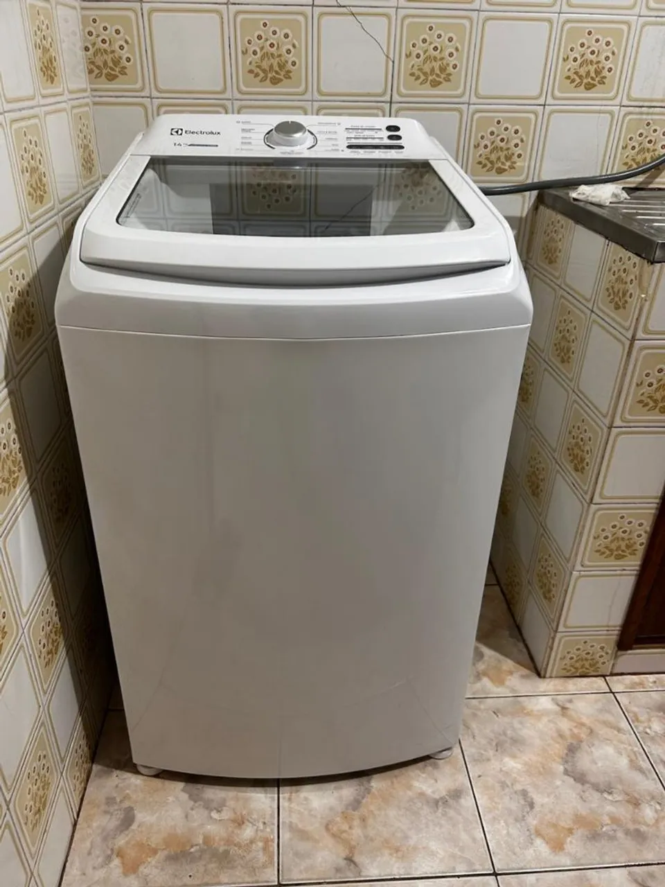 Máquina de Lavar Electrolux 14kg N0VA