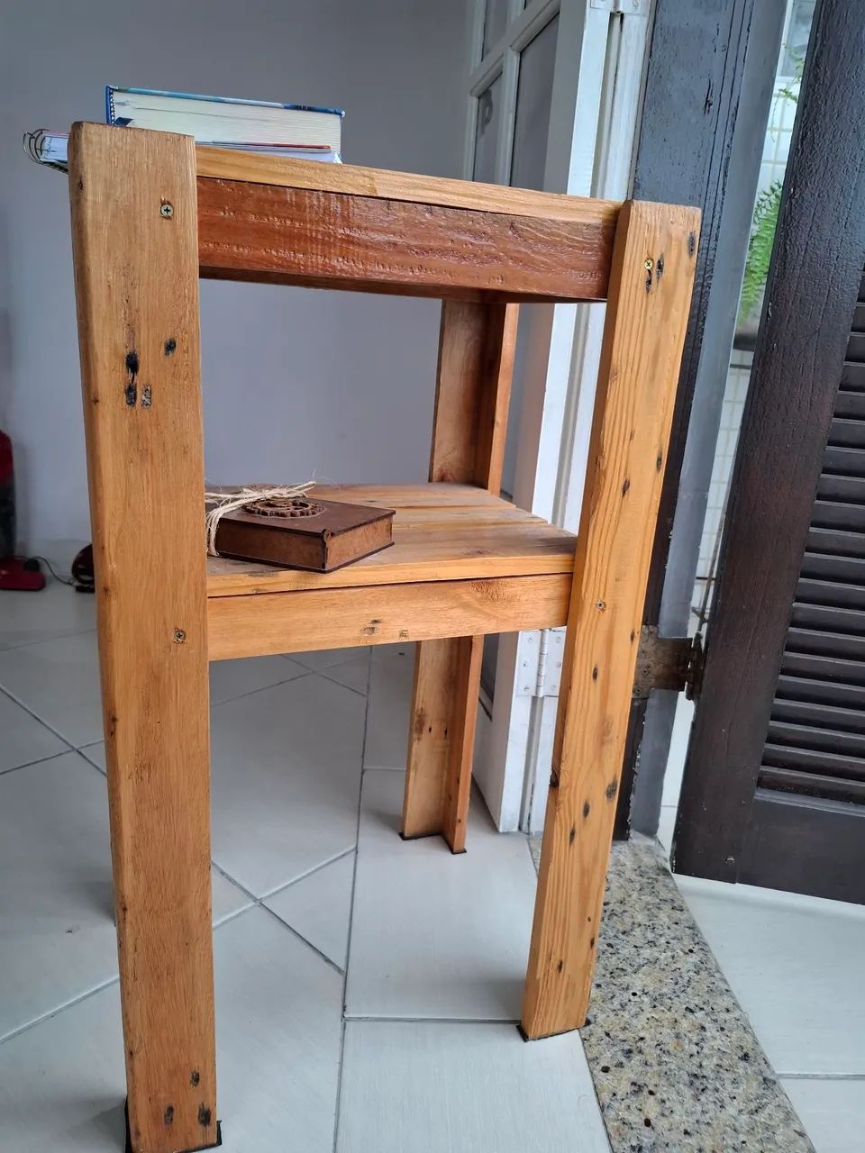 Mesa de madeira rústica - Foto 2