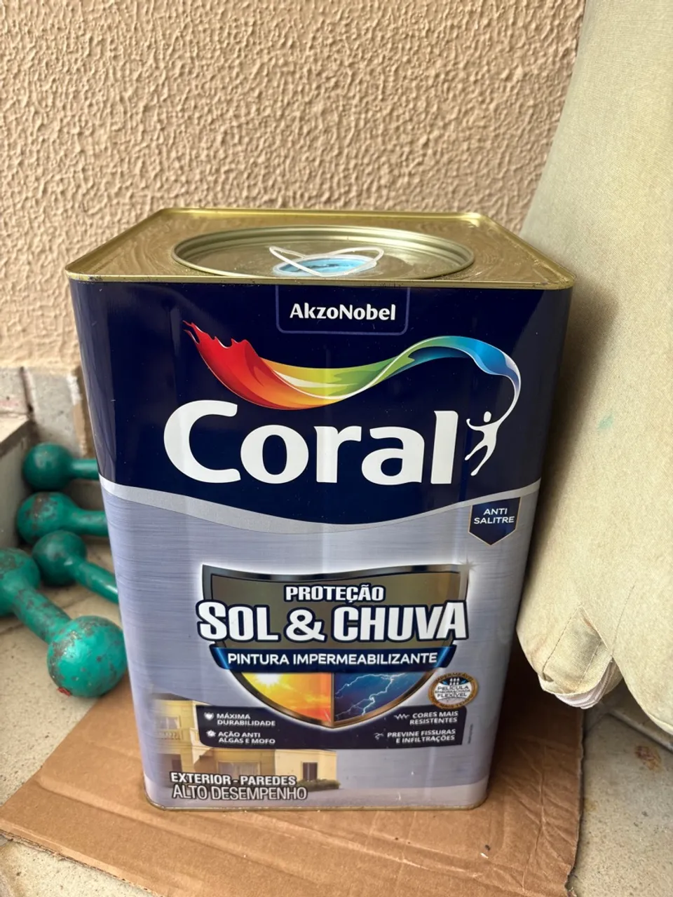 Tinta Coral Sol & Chuva Impermeabilizante