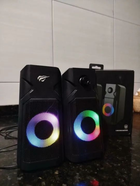Caixas de Som para PC com Iluminação RGB