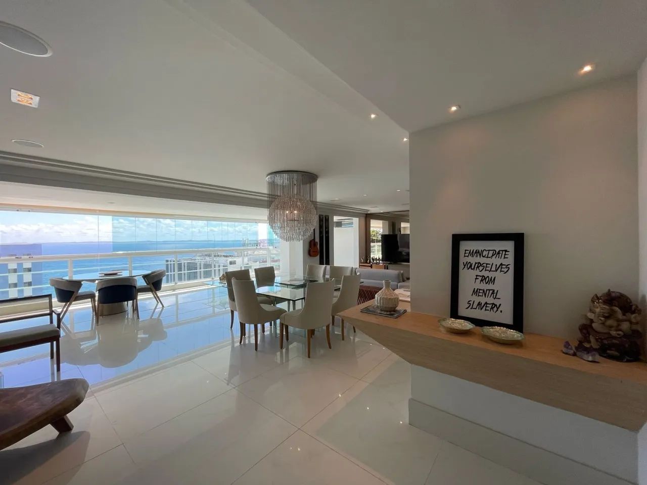 Apartamento para Venda em Salvador, Barra, 4 dormitórios, 2 suítes, 4 banheiros, 3 vagas - Foto 2