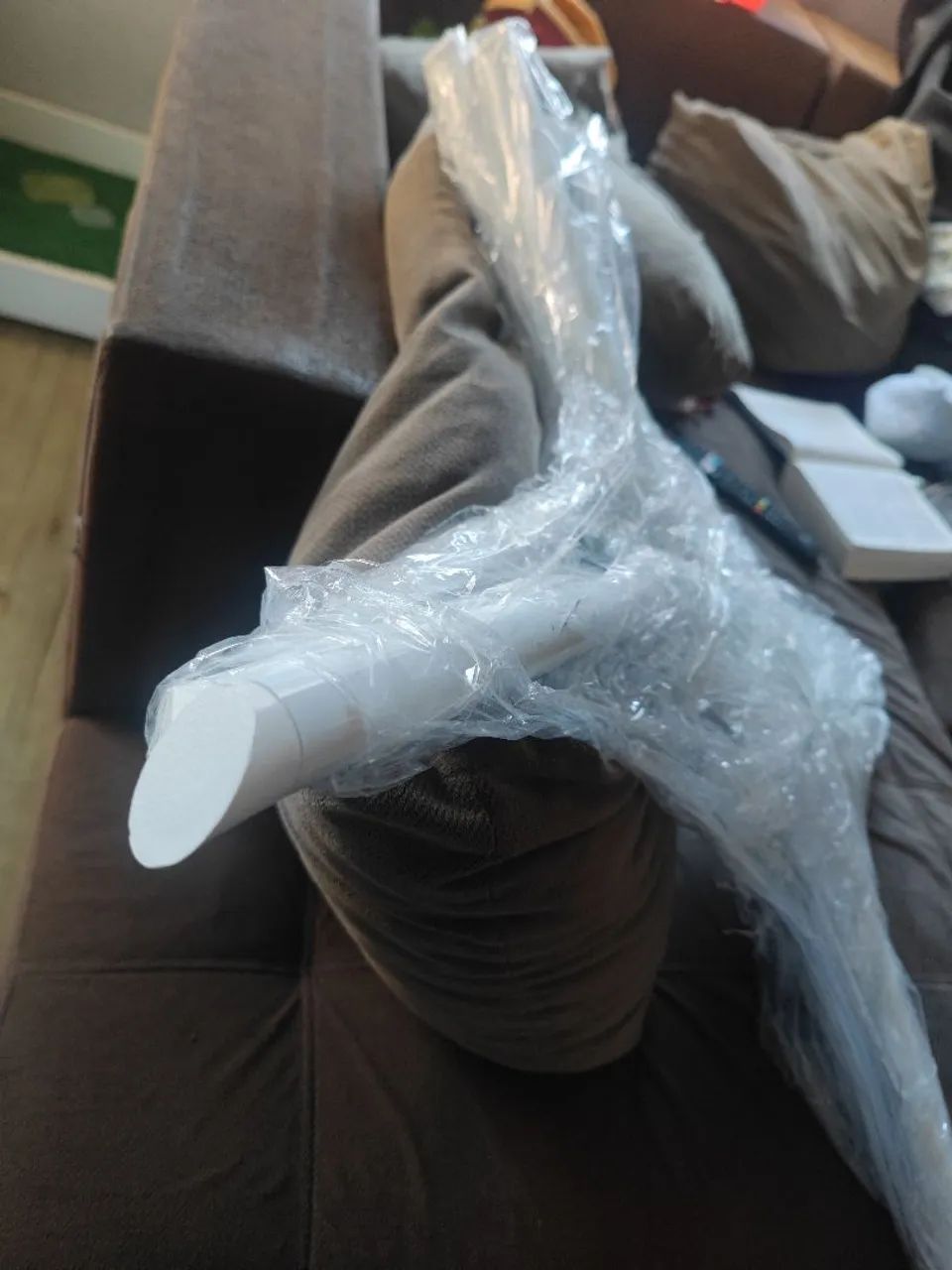 White Table Base64861632852609121