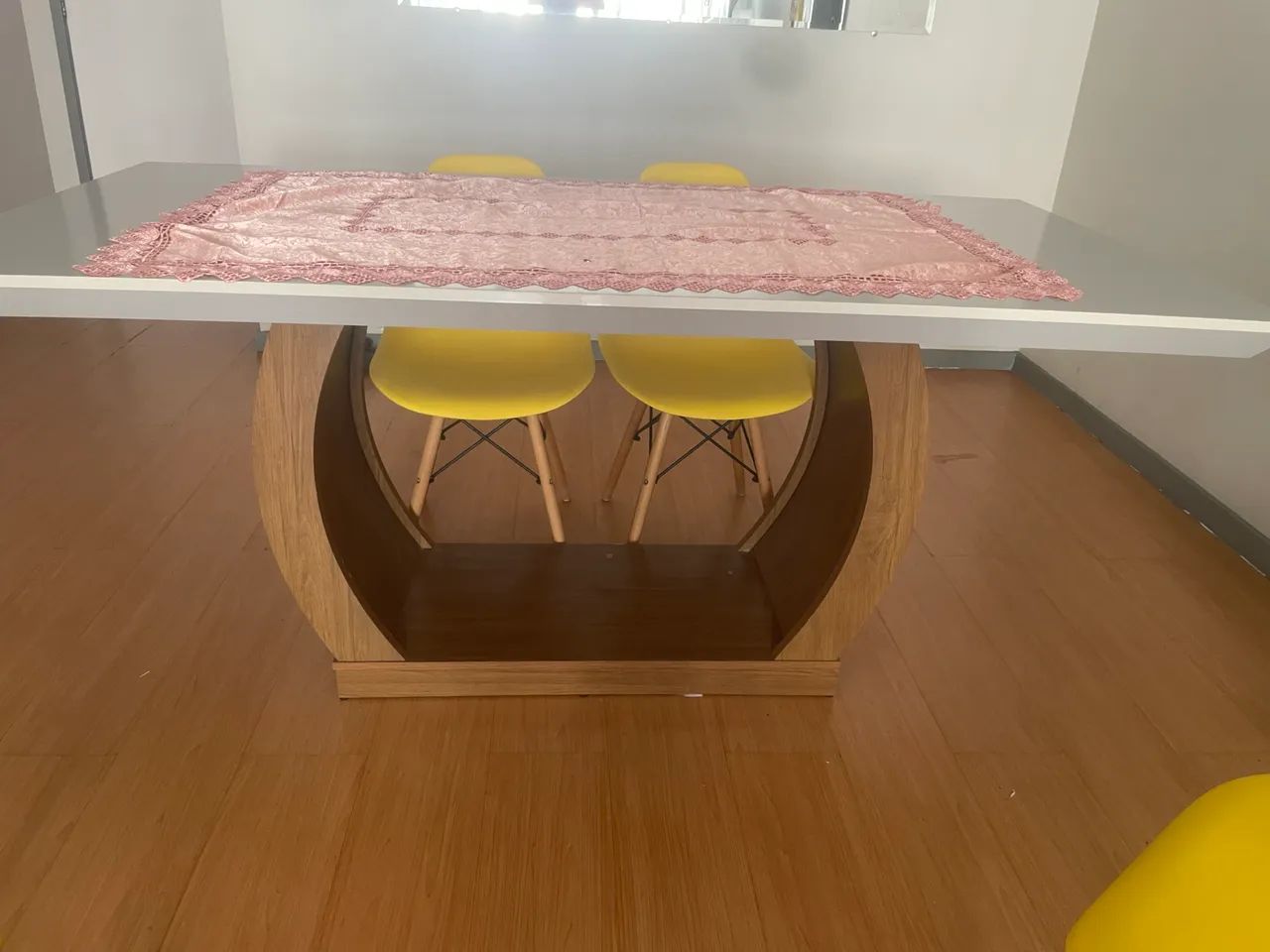 Mesa de jantar para 8 lugares64352681973634120