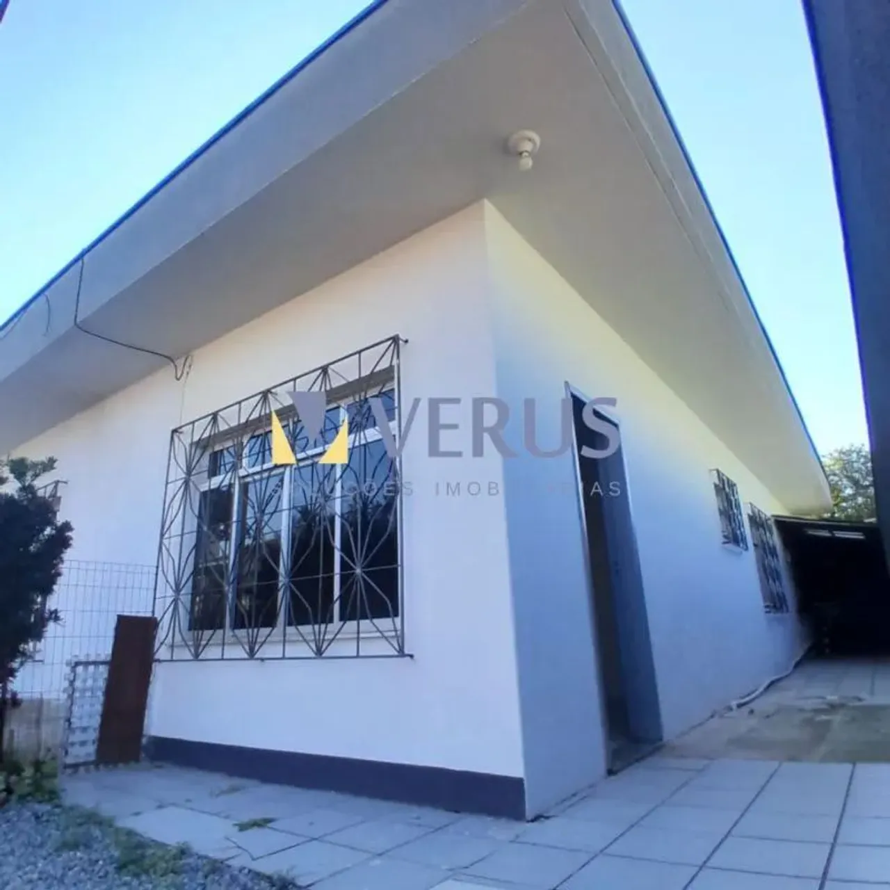 Casa com 02 Quartos no Bairro São João