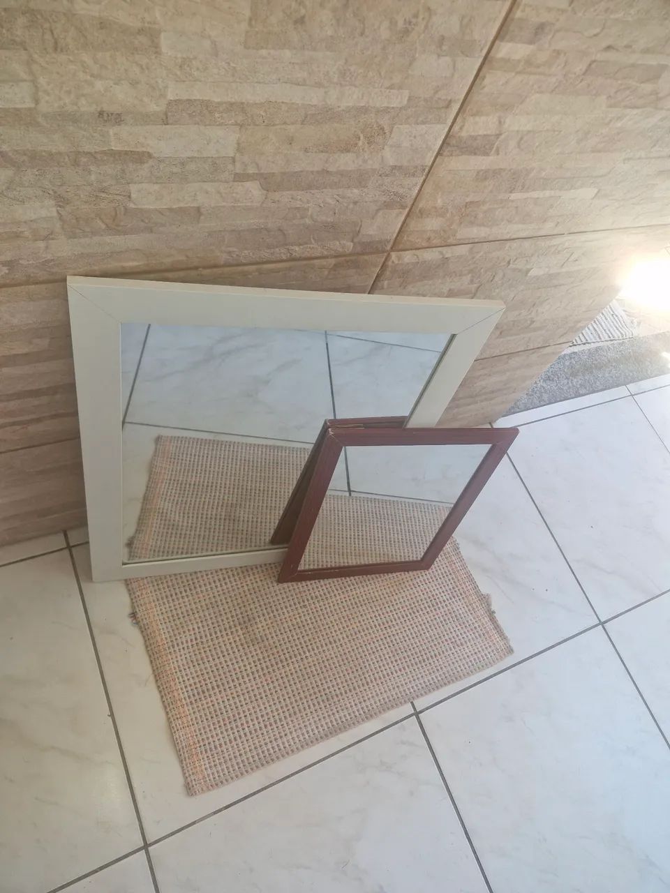 Dois espelho de Parede Decorativo.