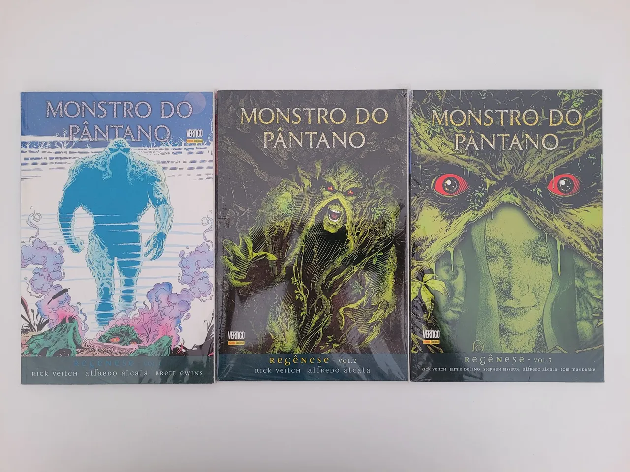 Coleção Monstro do Pântano - Regênese - HQs Vertigo