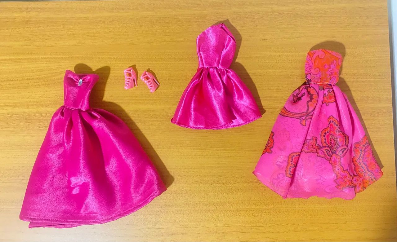 Barbie - Kit roupinhas  - Foto 5