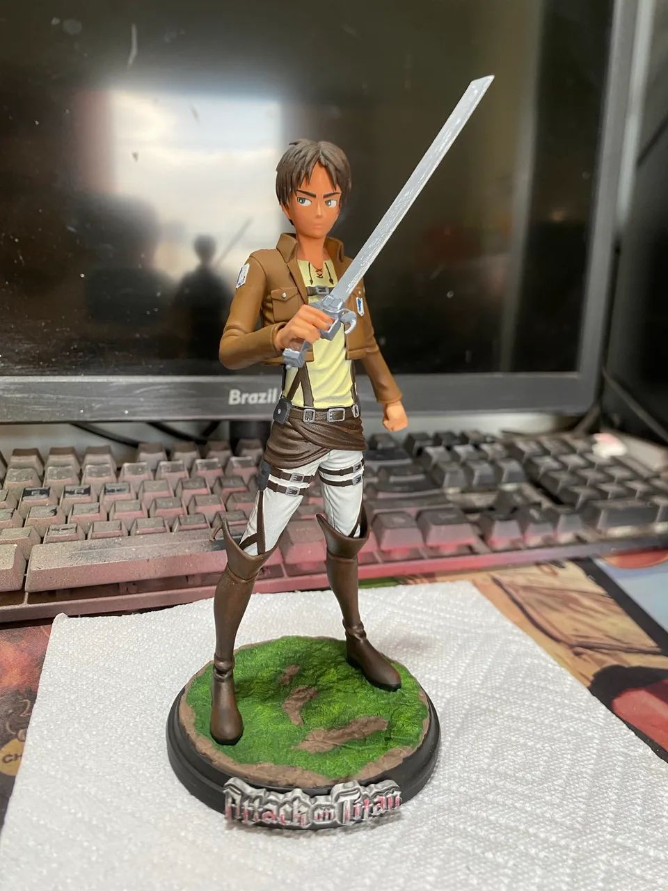 Action Figure Eren Shingeki no Kyojin Anime