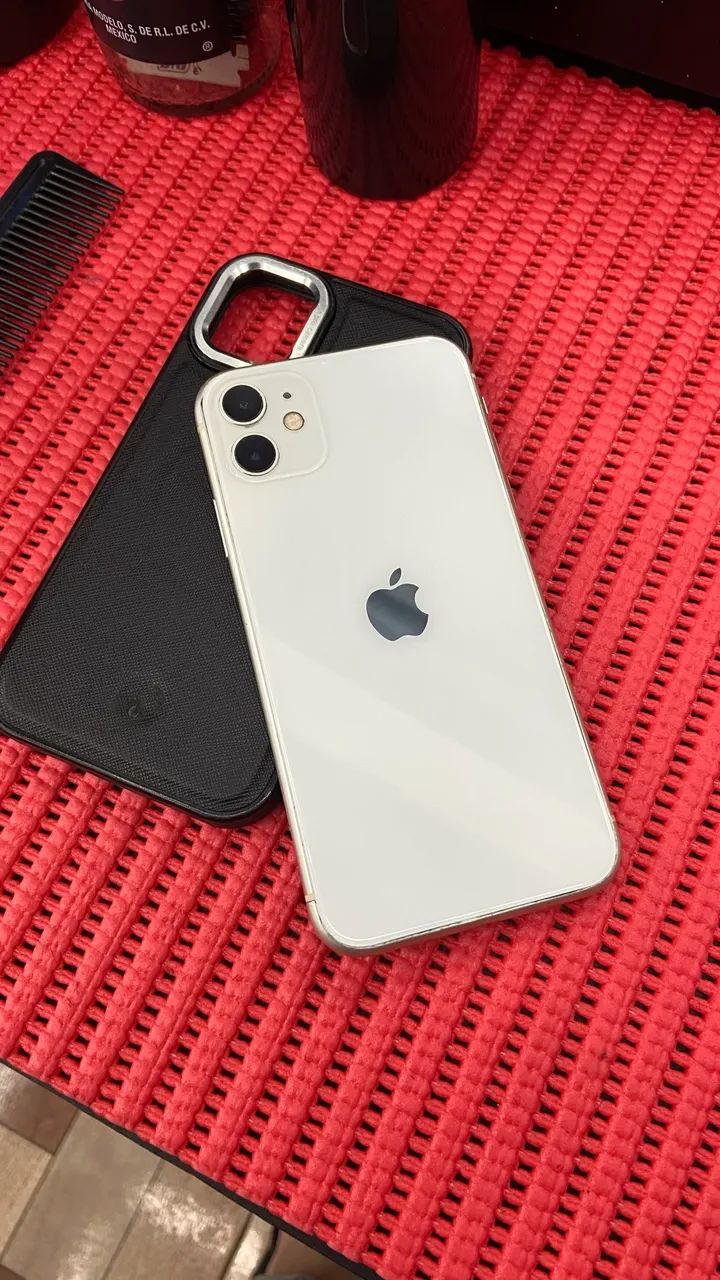iPhone 11  - Foto 4
