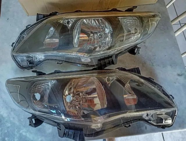 Farol Corolla Mascara Negra  - Foto 2