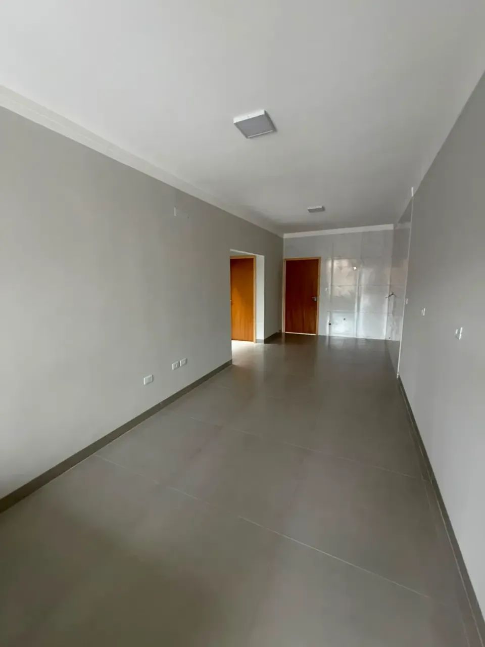 Linda Casa no Jardim Requiao em Maringá PR - Foto 4