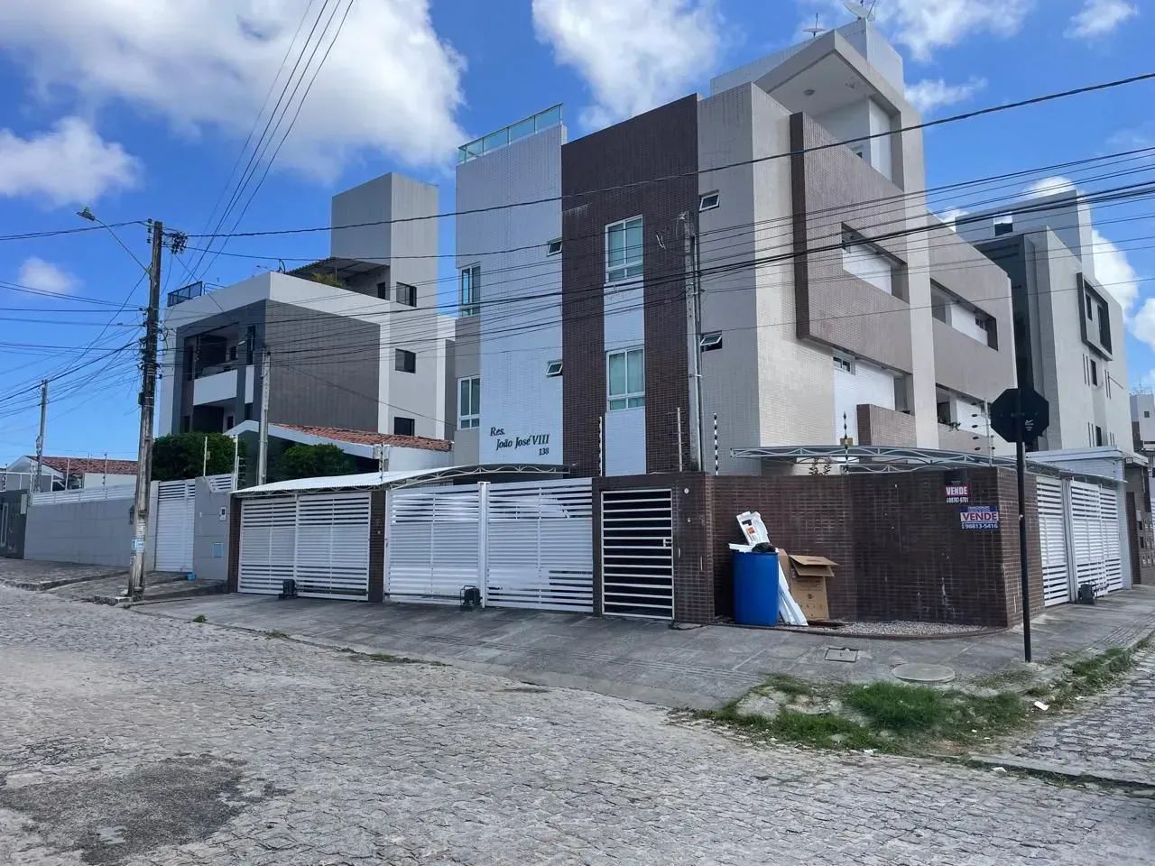 Imóvel TERREO com área Privativa  com 2 quartos nos Bancários  - João Pessoa - PB