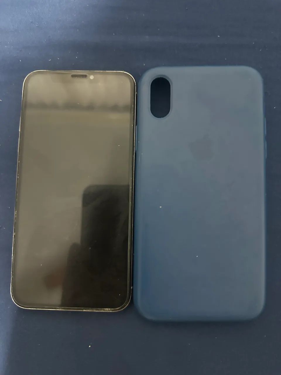 iPhone XR 256 COM DEFEITO