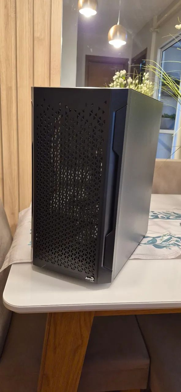 Gabinete Aerocool Mini - Foto 2