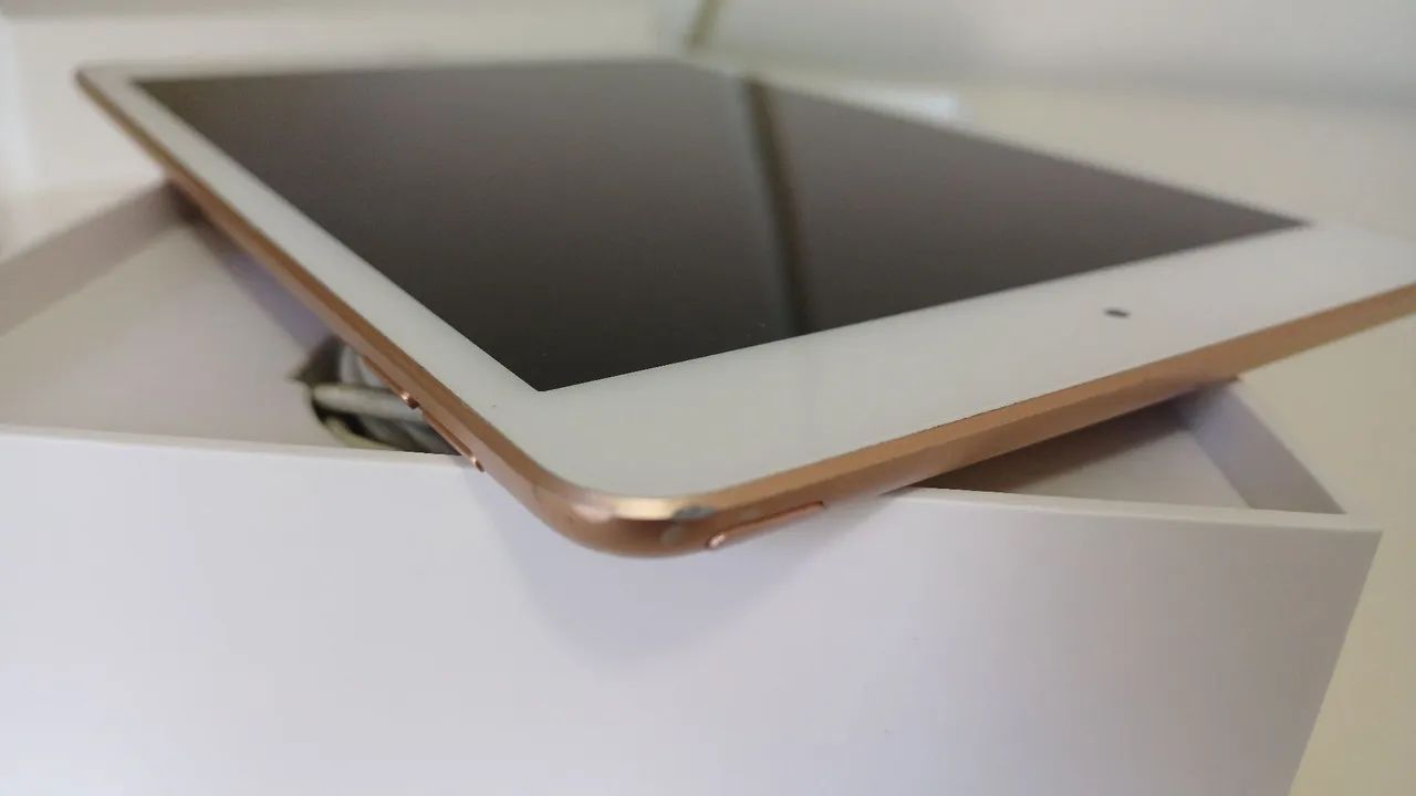 Apple iPad mini Wi-Fi 64GB Gold 本体 Ipad mini 5 geração GOLD - 64GB - Wi-Fi - com caixa e carregador