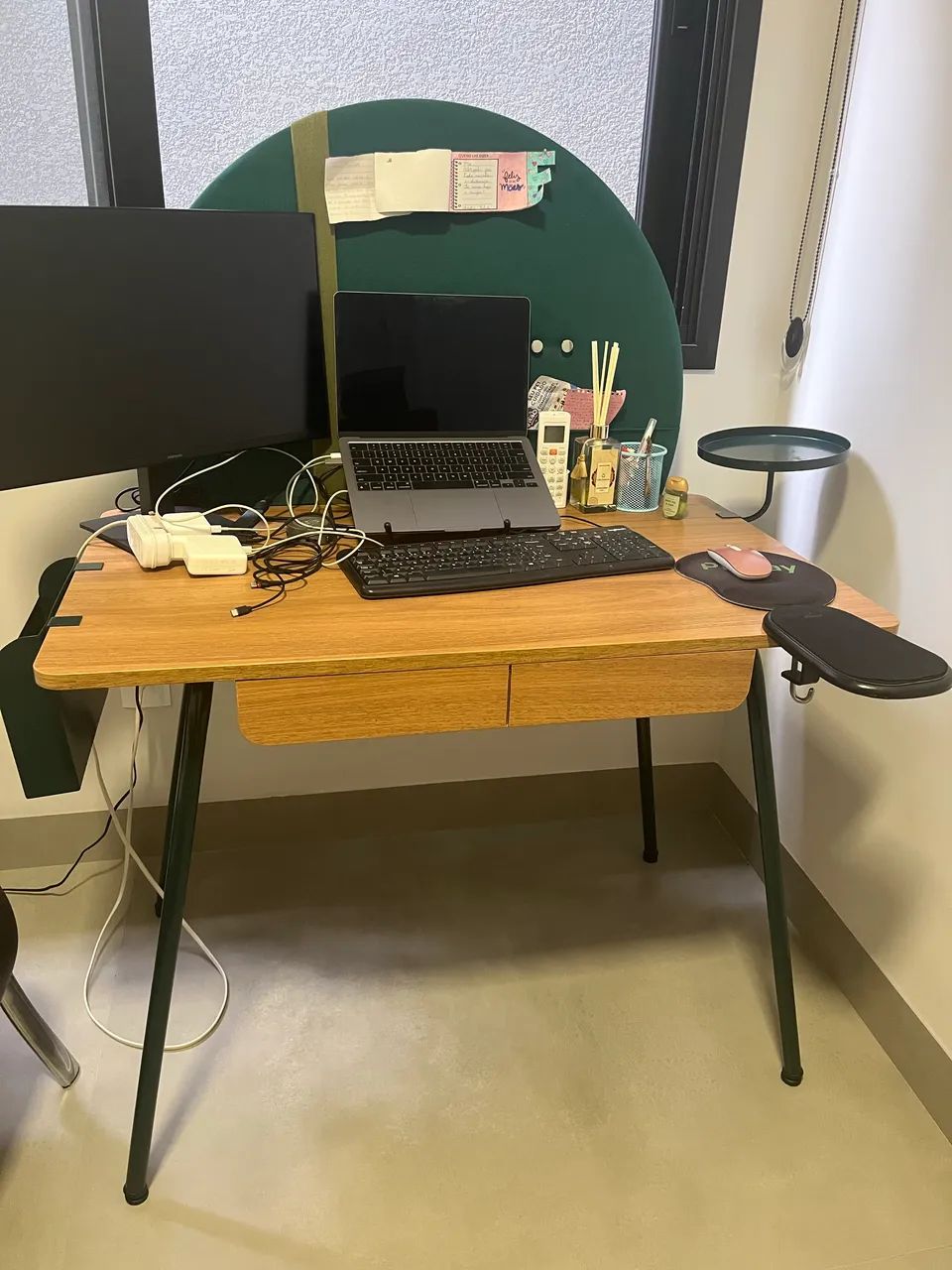 Mesa escritório (1,00 comprimento), 1 gaveta e 2 bandejas - Foto 2