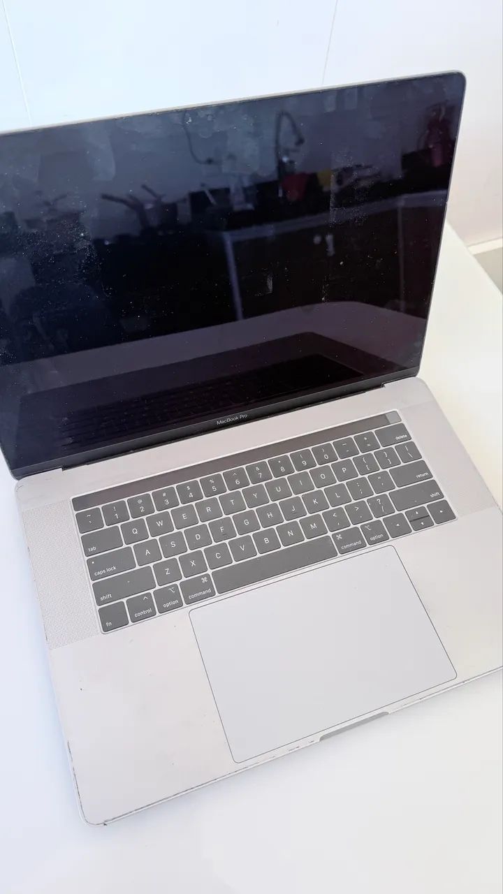 MacBook pro15
