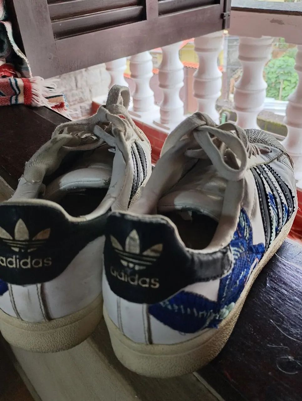 Tênis Adidas número 35 - Foto 3