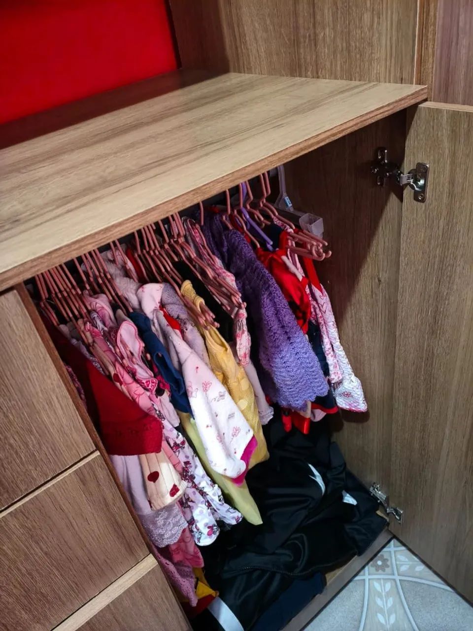Vendo cômoda com sapateira usada em ótimo estado  - Foto 4