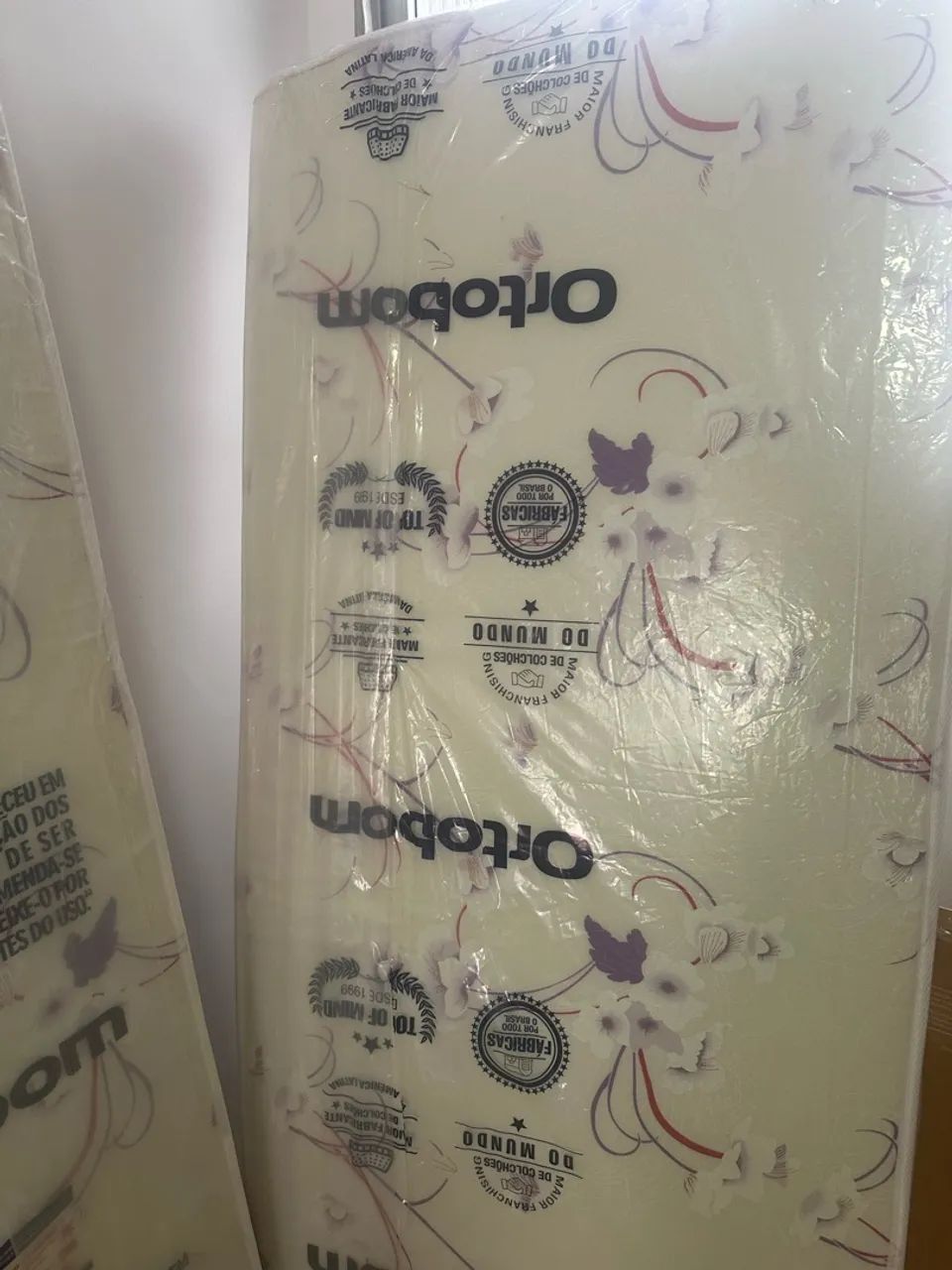 Colchão de solteiro ortobom  - Foto 3
