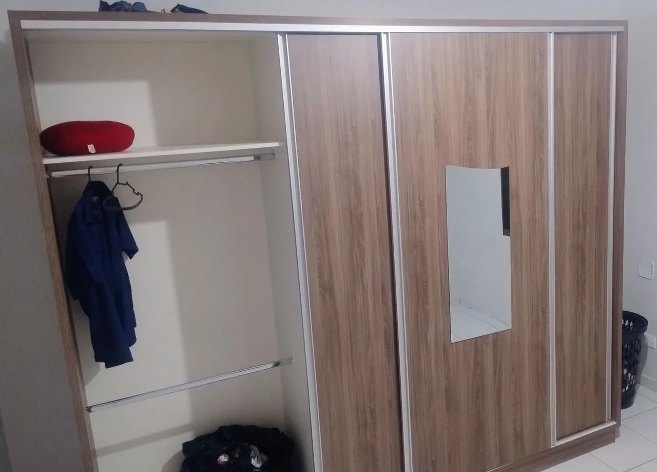 GUARDA ROUPA CASAL