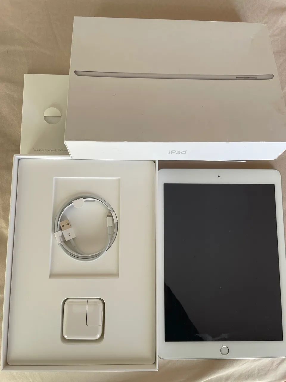 Apple iPad 9.7 A1822 Seminovo Na Caixa Perfeito Estado - Foto 2