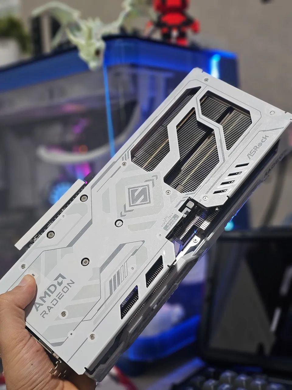 9060 XT Steel Legend 8GB - Foto 3