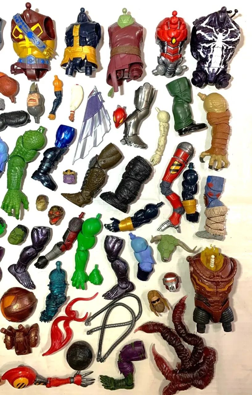 Marvel Legends Baf Dc Universe Classics e Dc Mcfarlane Diversas Peças Enviamos p tdo Br - Foto 4