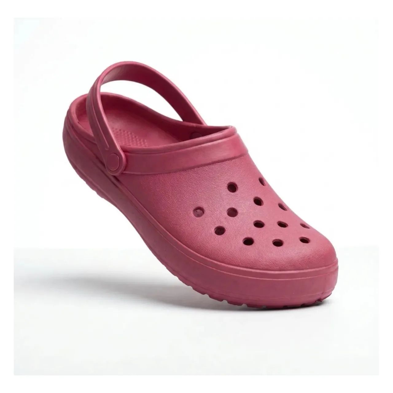 Crocs babuche confortável e barato 
