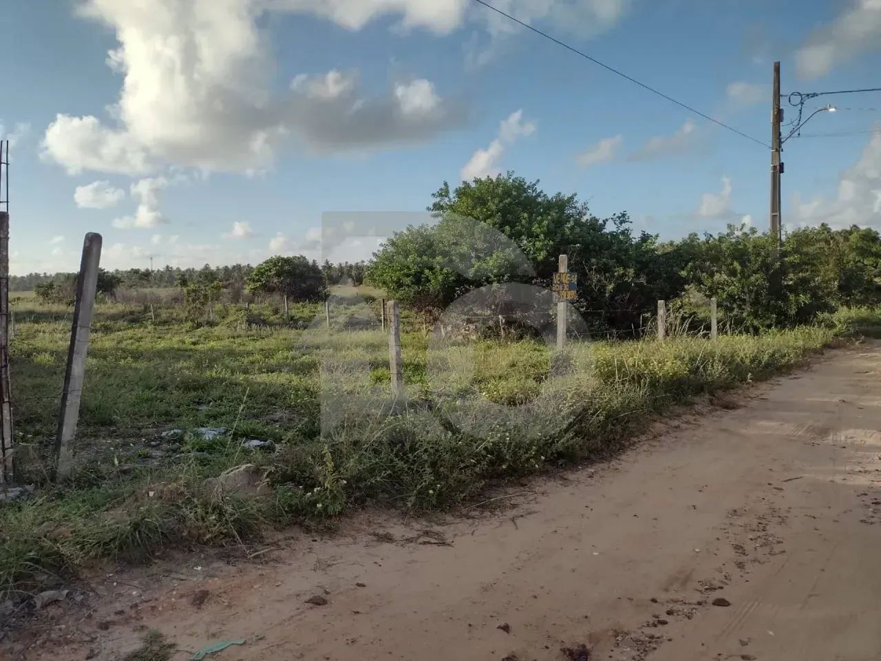 Lote de Esquina Para Venda com 600 m² no Parque dos Coqueiros - Foto 3