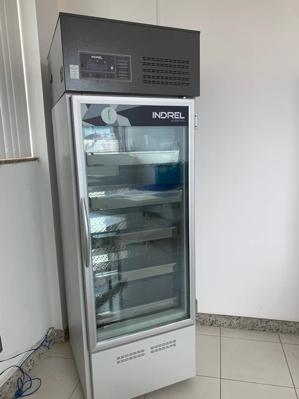 Refrigerador para vacinas INDREL RC 430D - Seminovo  - Foto 3