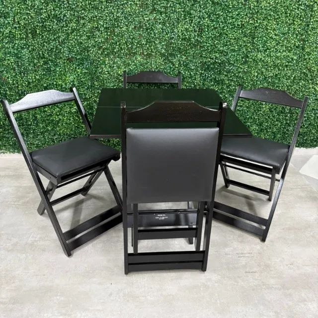 Mesa 70x70 Com Quatro cadeiras Estofadas - Foto 2