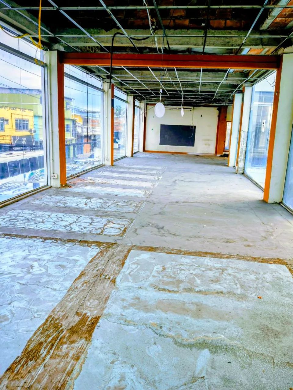 Aluga - se Salão 400mts² - Foto 2