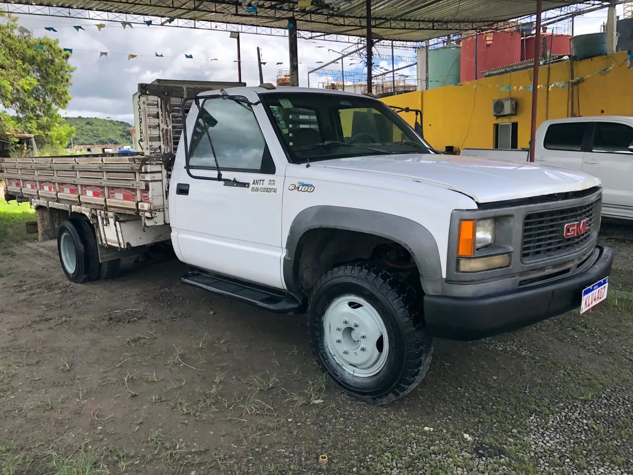 GMC 6-100 ano 1999 único dono  - Foto 2